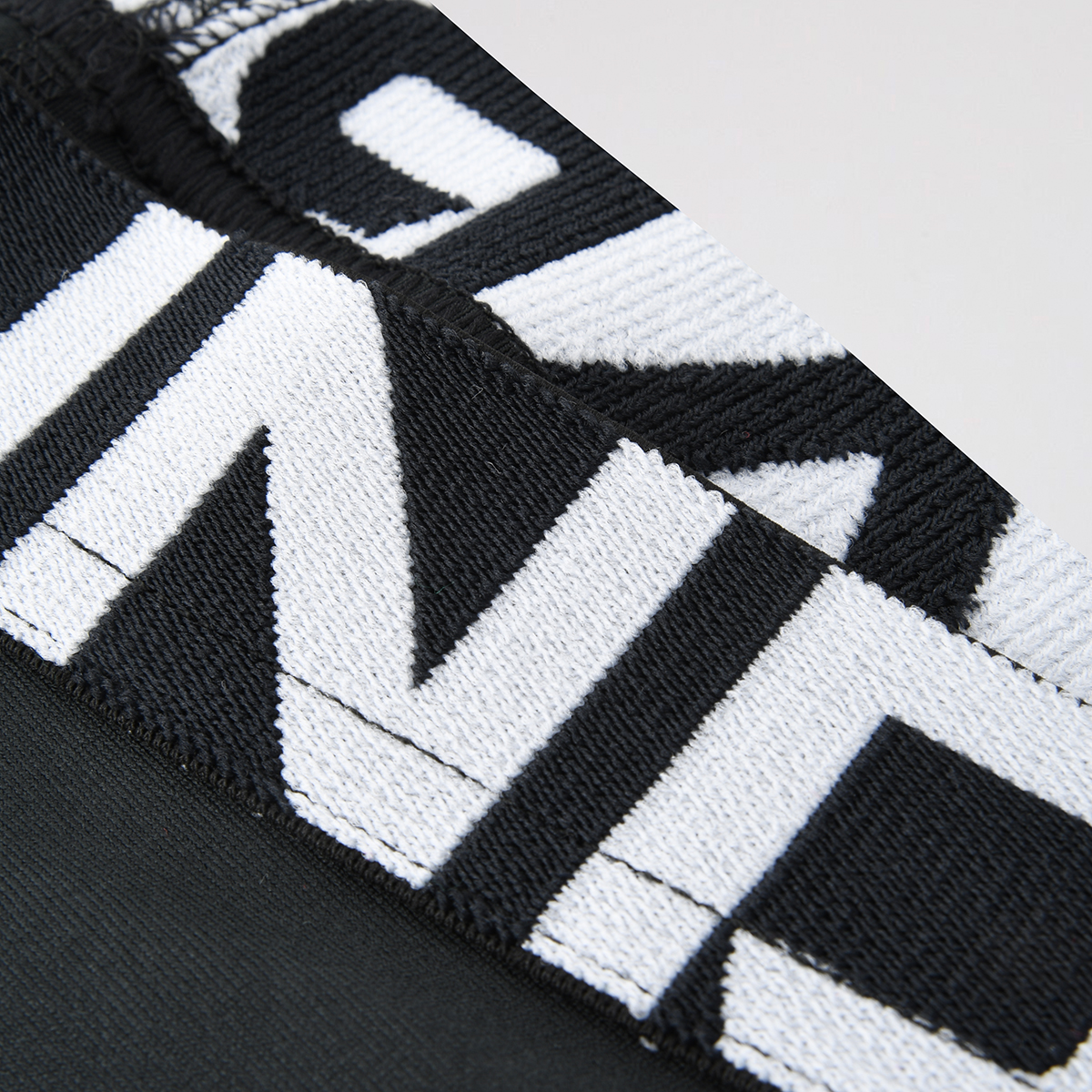 Calza Entrenamiento Under Armour HG Middy Mujer,  image number null