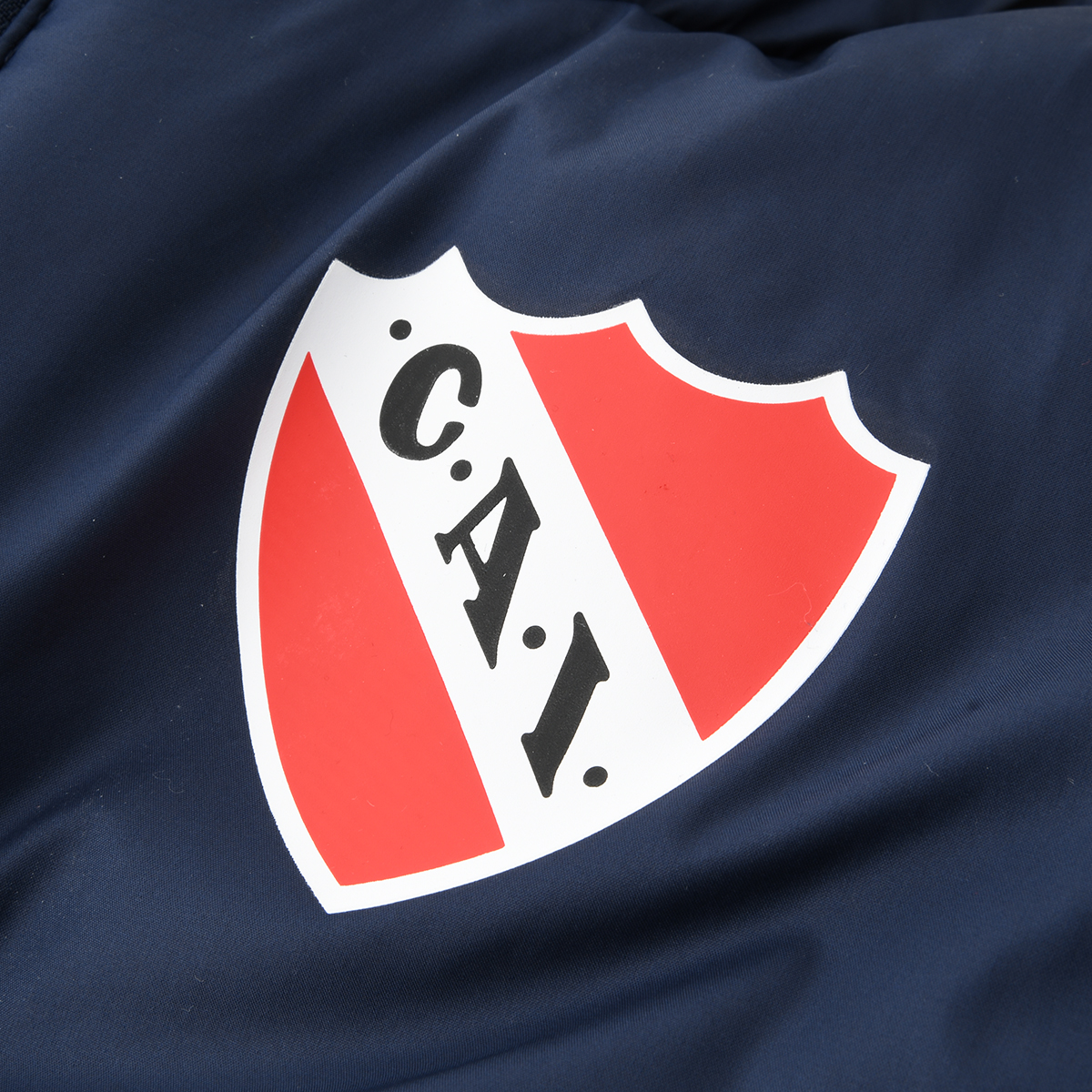 Campera Fútbol Club Atletico Independiente Puma Bench Hombre,  image number null