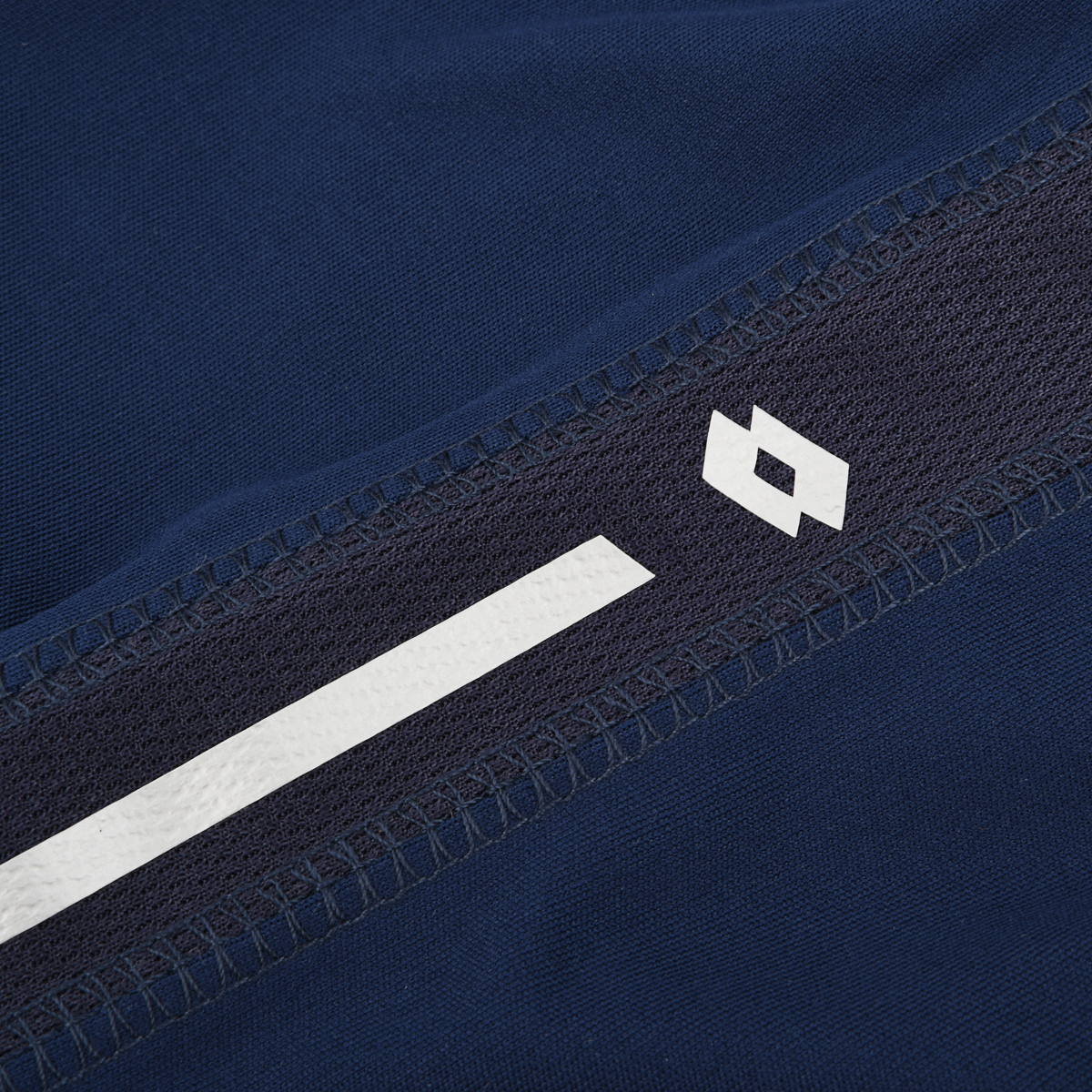 Short Entrenamiento Lotto Active Msp Cross Hombre,  image number null