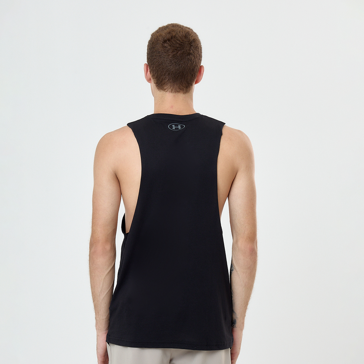 Musculosa Entrenamiento Under Armour Left Chest Cut Off Hombre,  image number null
