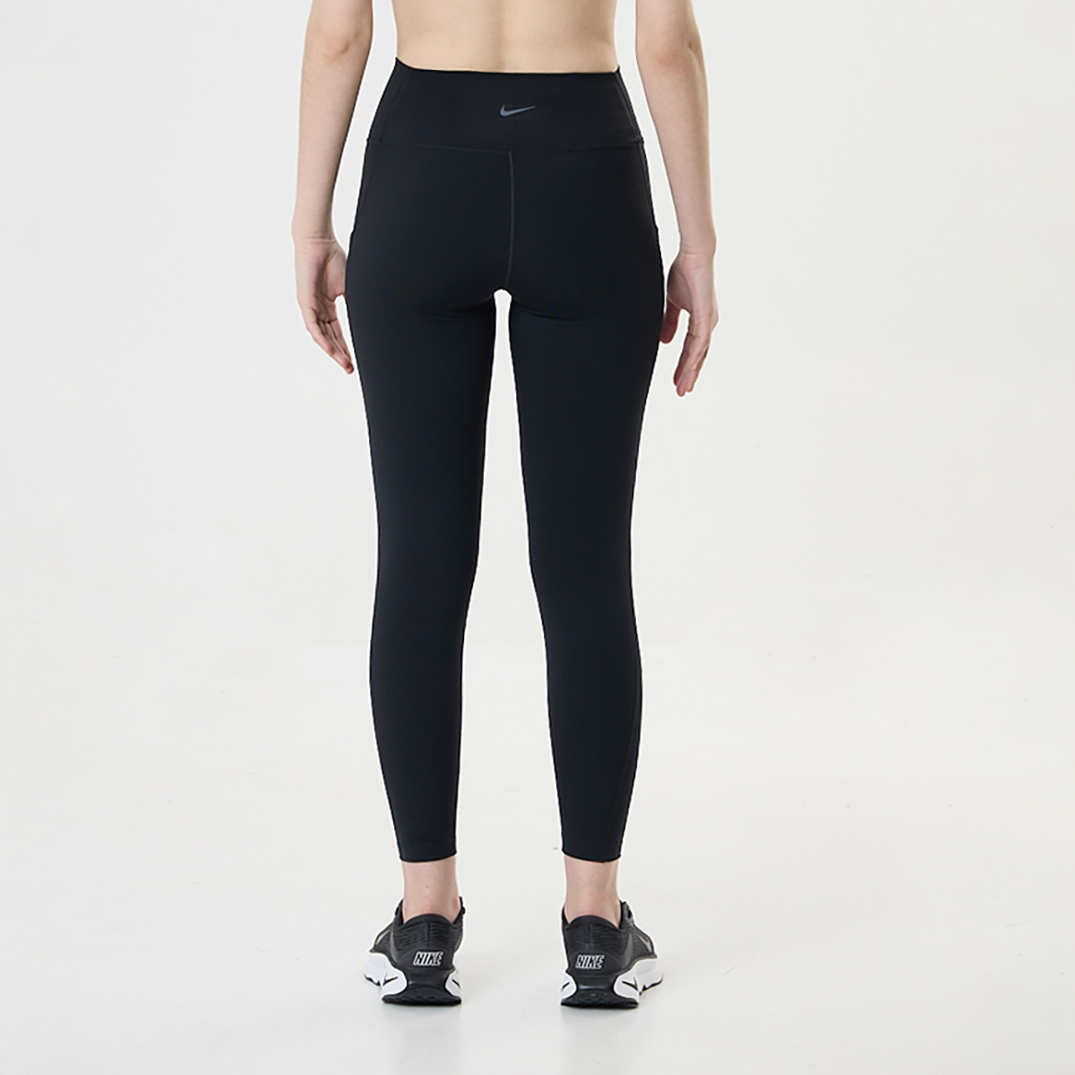 Calza Entrenamiento Nike One Mujer,  image number null
