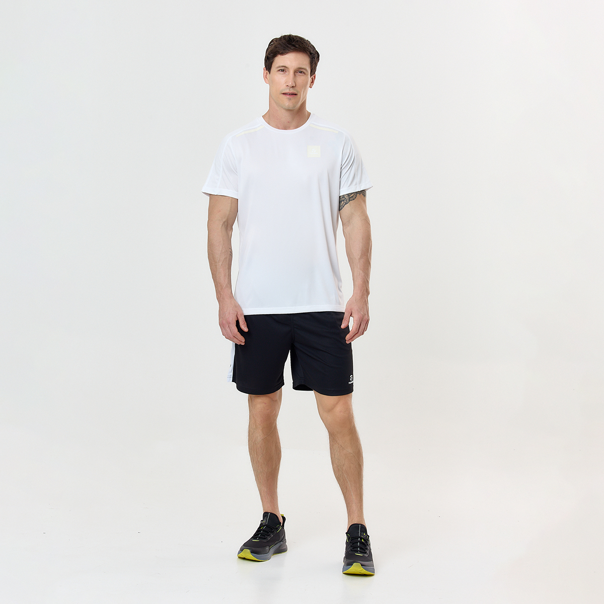 Short Entrenamiento Topper Line Hombre,  image number null