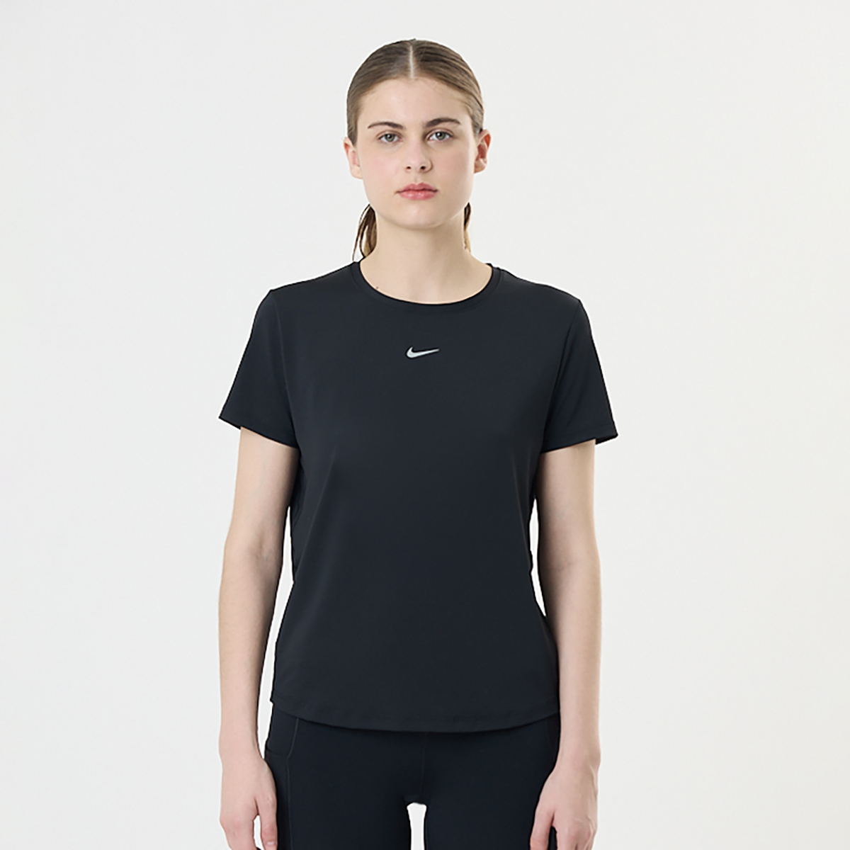 Remera Nike One Classic Mujer,  image number null