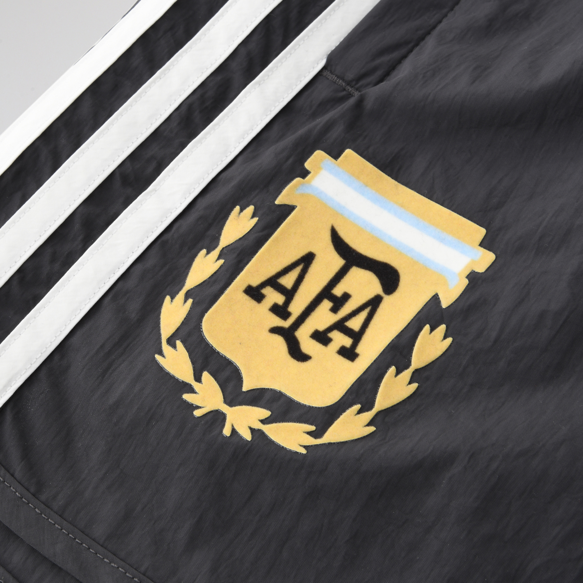 Short F&uacute;tbol adidas Argentina Adicolor 24/25 Hombre,  image number null