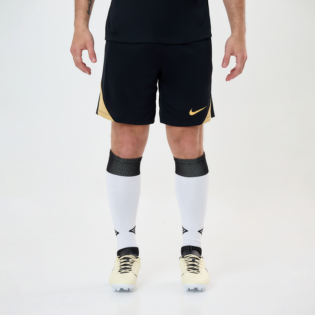 Short F&uacute;tbol Nike Dri-fit Strike Hombre,  image number null