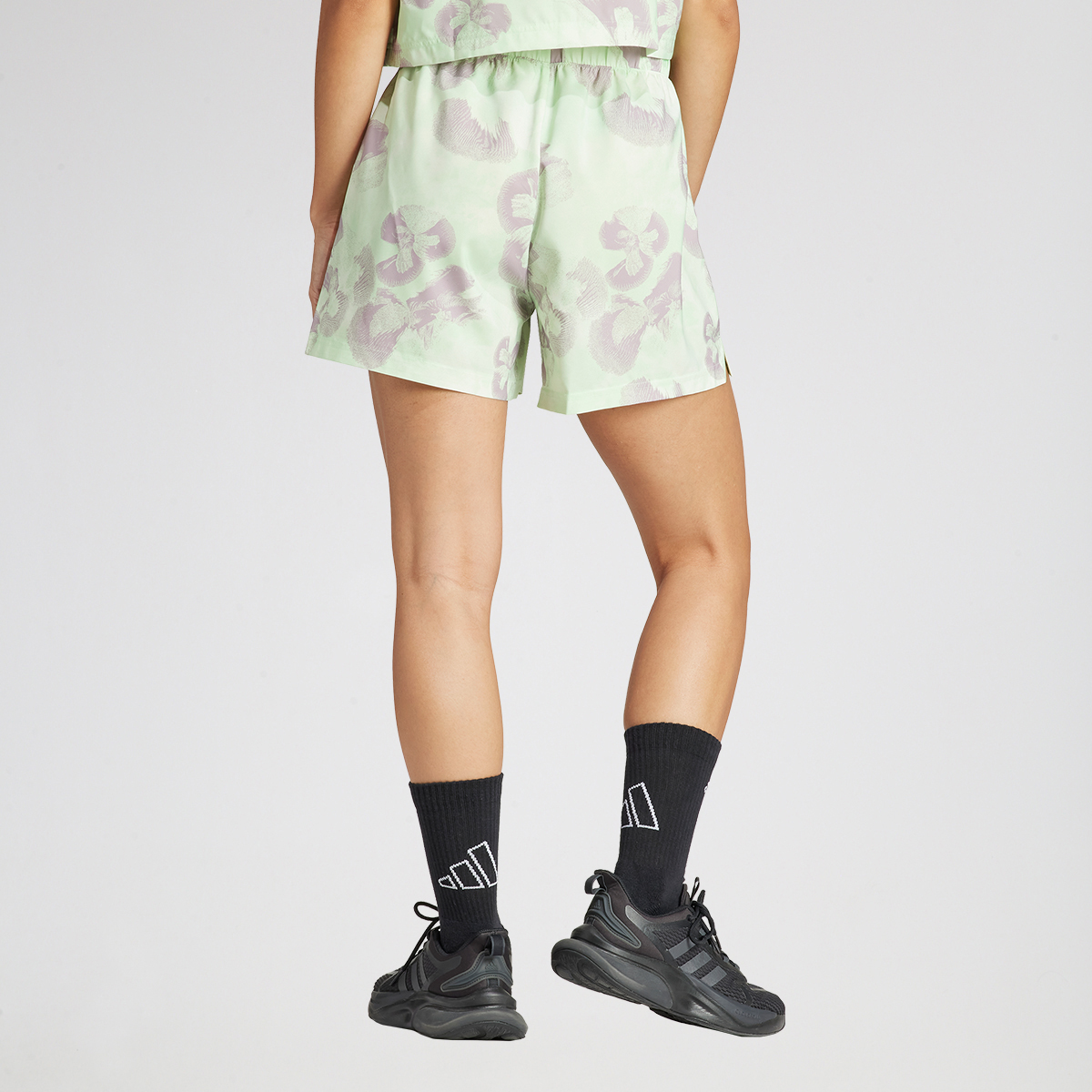 Short adidas Floral de Mujer | StockCenter