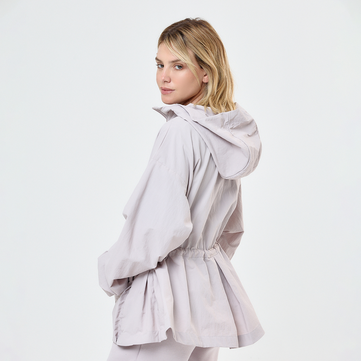 Campera Nike Everything Mujer,  image number null