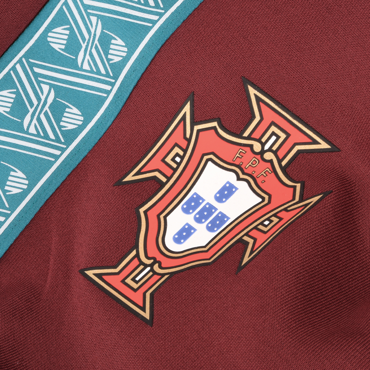 Pantal&oacute;n Portugal&nbsp;Puma King Anthem Hombre,  image number null