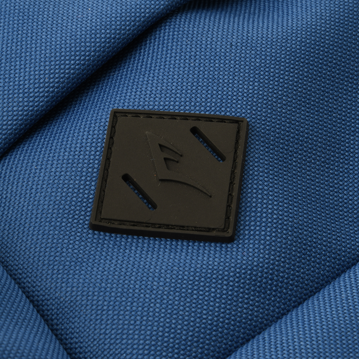 Mochila Everlast 19 Pulgadas con llavero desmontable,  image number null