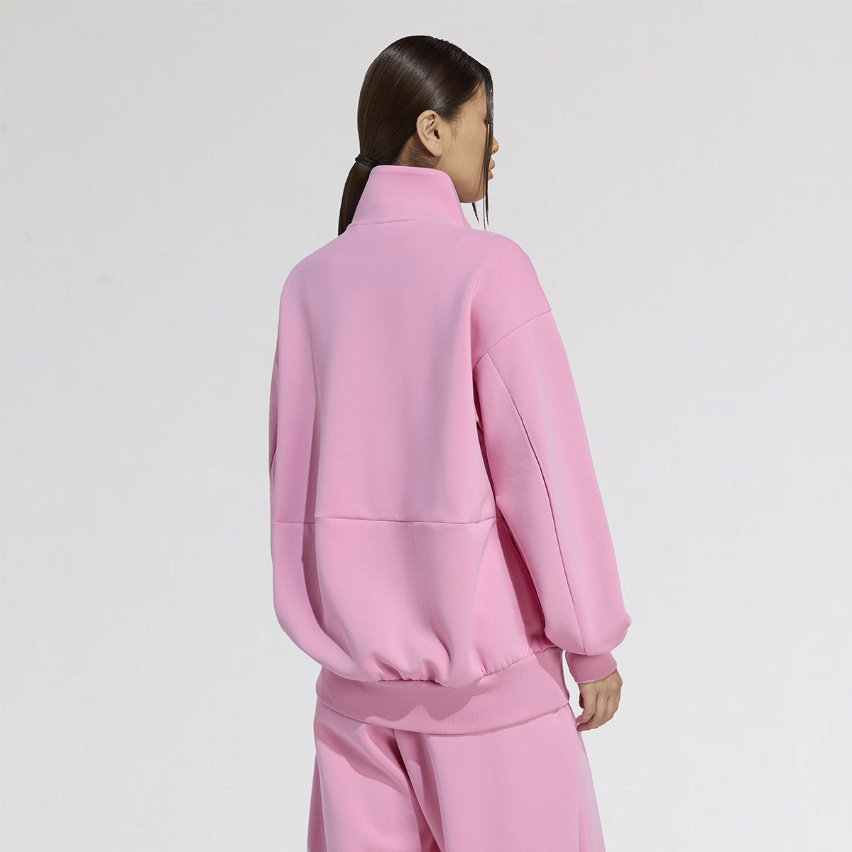 Buzo con cierre adidas soft lux loose mujer — imagen 2