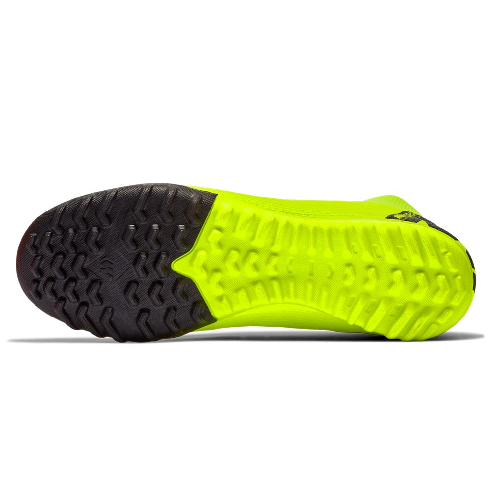 Nike botines deals cesped sintetico