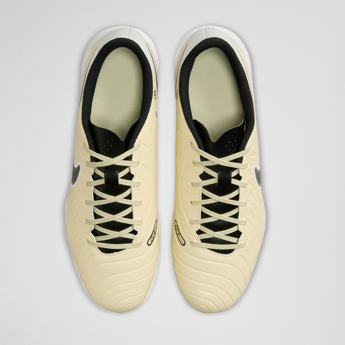 Botines Fútbol Nike Legend 10 Club Hombre,  image number null