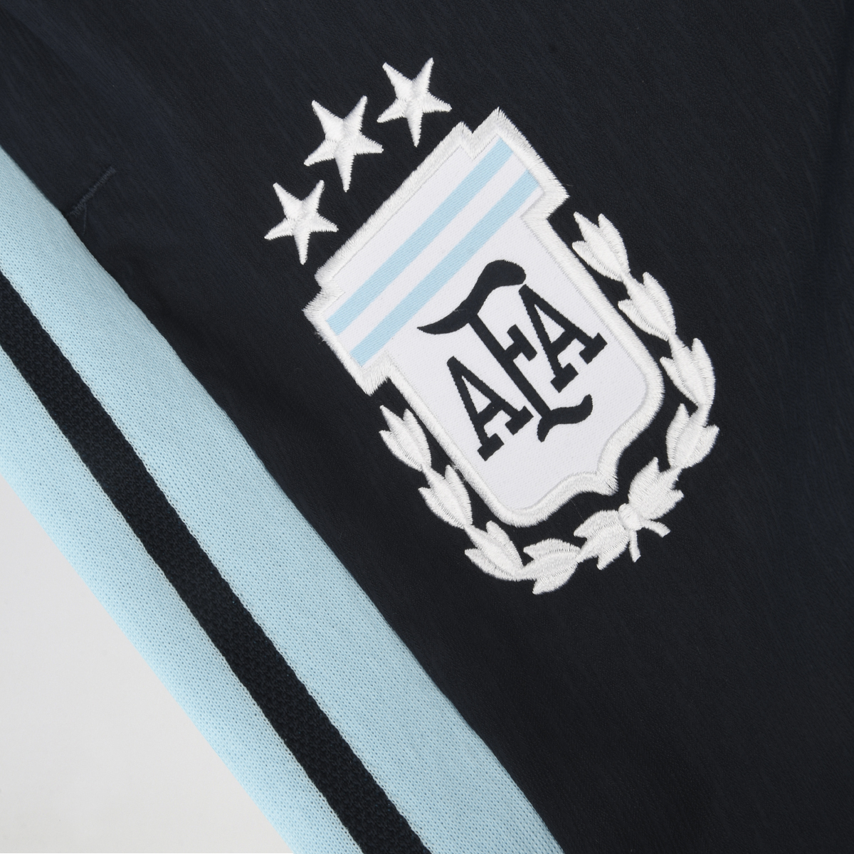 Pantal&oacute;n Argentina adidas Presentaci&oacute;n 26 Hombre,  image number null