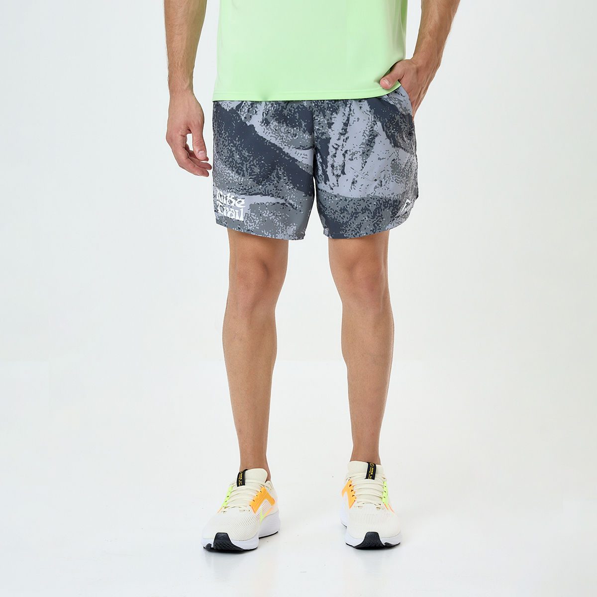 Short Running Nike Trail Stride Hombre,  image number null