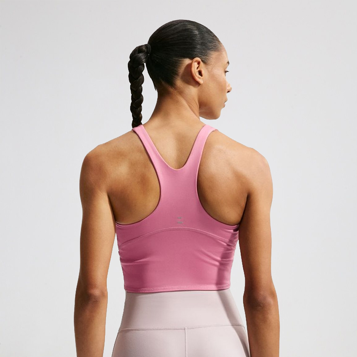 Top Entrenamiento Nike Tempo Mujer,  image number null