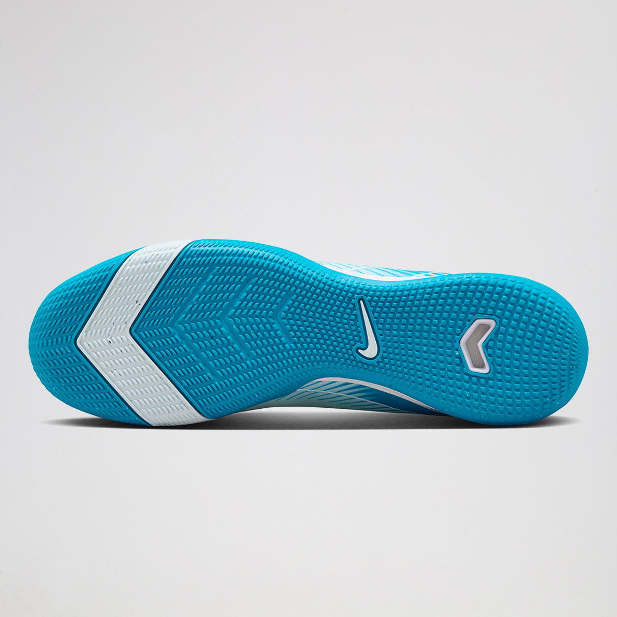 Botines F&uacute;tbol Nike Mercurial Vapor 16 Academy IC Hombre,  image number null