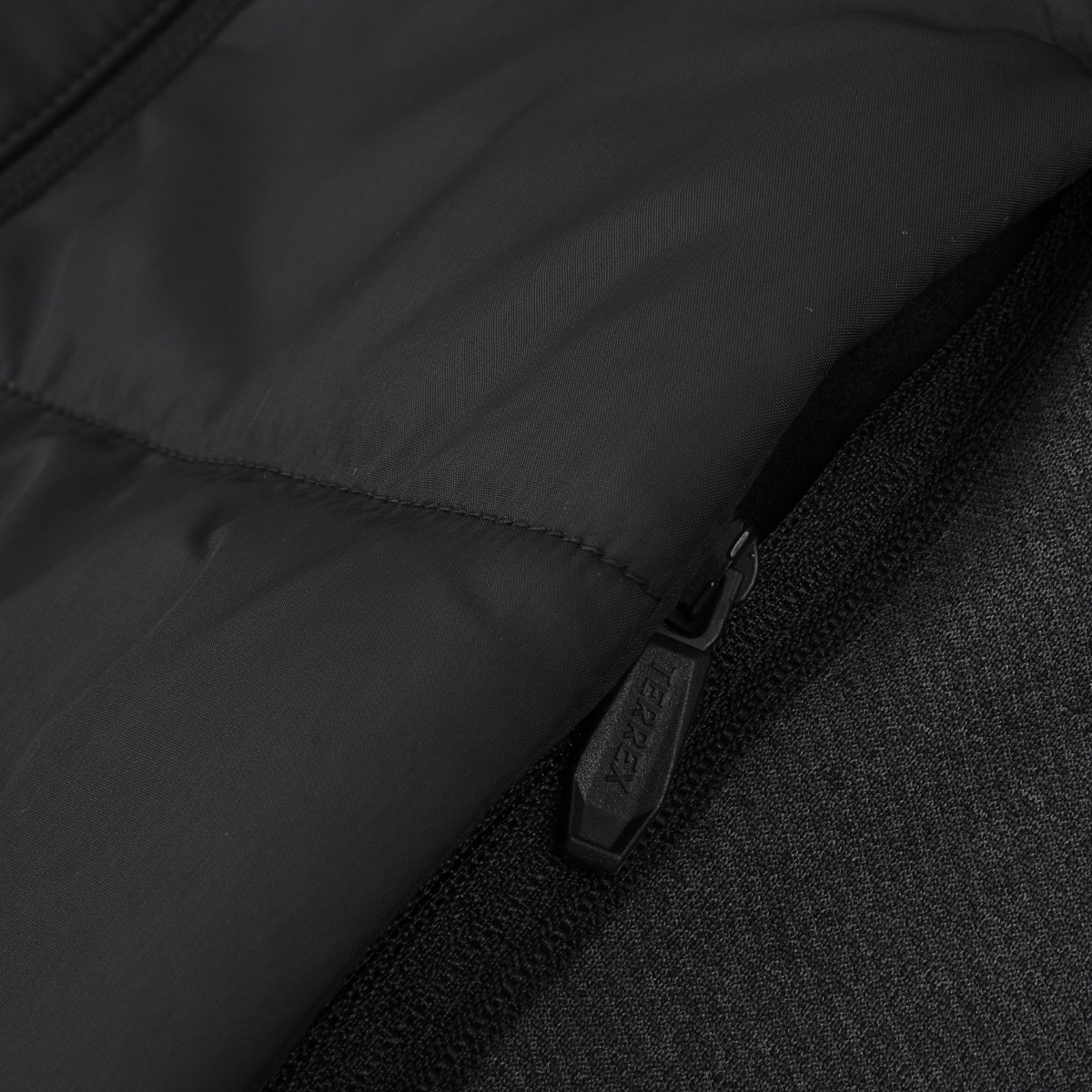 Campera adidas Terrex Multi Hybrid Hombre Térmica,  image number null