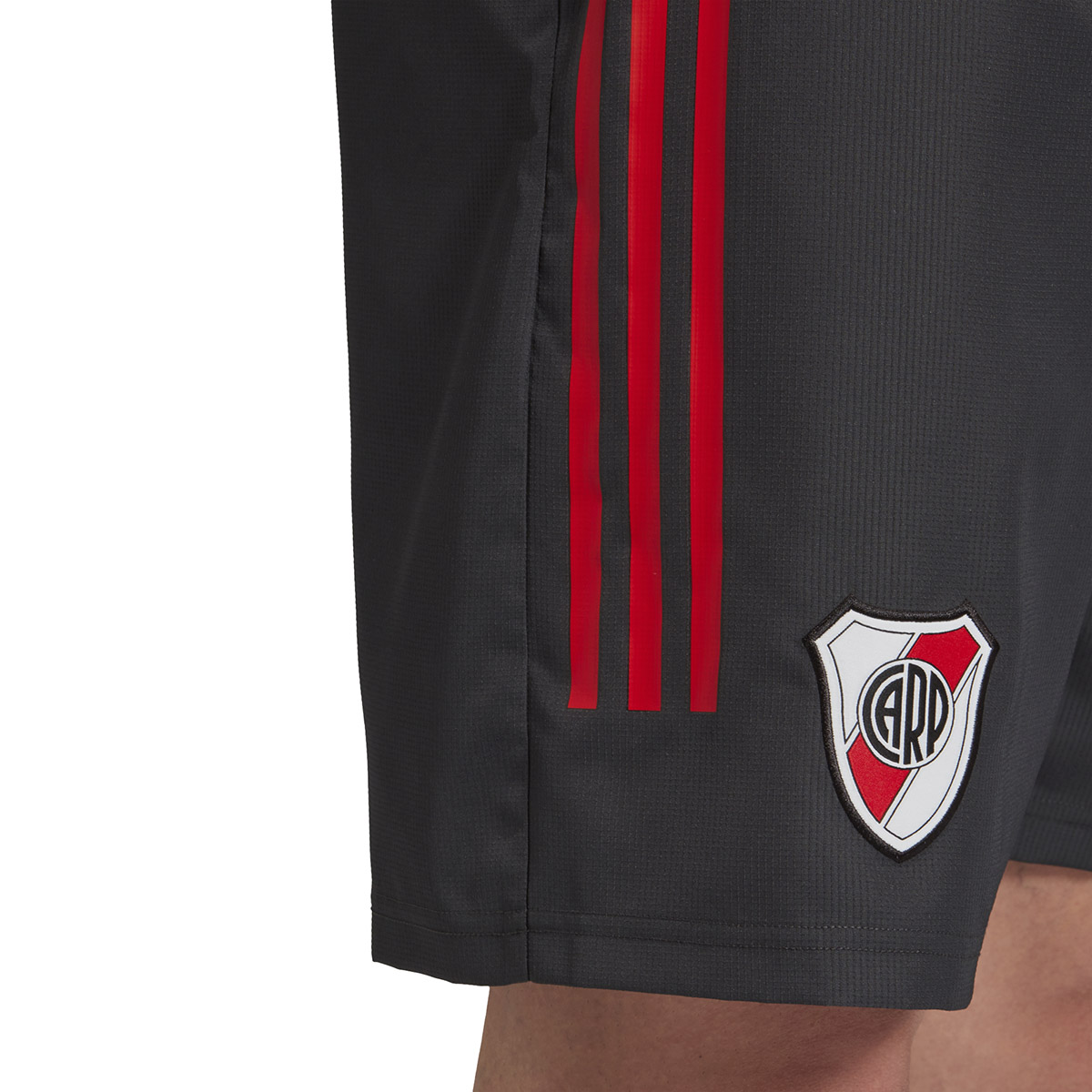 Short de descanso river plate 2025